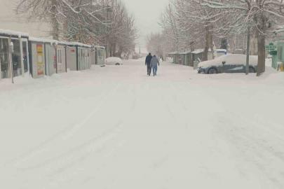 Gölbaşı’nda kar yağışı etkili oldu