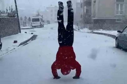 Guinness rekortmeni judocu kar sevincini 20 geri taklayla kutladı