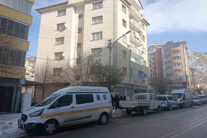 Gümüşhane Üniversitesi Öğretim Üyesi Doç. Dr. Bayram Çağlar evinde ölü bulundu