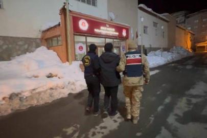 Hakkari’de 22 yıl 4 ay hapis cezası bulunan firarı yakalandı