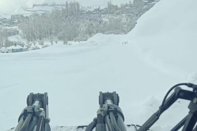 Hakkari’de 36 yerleşim yerinin yolu ulaşıma kapandı