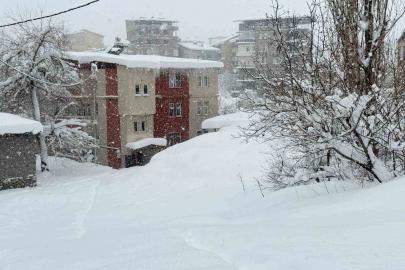 Hakkari’de okullar tatil edildi