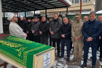 Hayatını kaybeden engelli ve kimsesiz kız çocuğu toprağa verildi