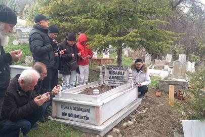 Hisarlı Ahmet, vefatının 42. yılında dualarla anıldı