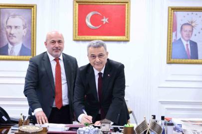 ‘Hoş Geldin Bebek’ projesi: İlk hediye belediyeden