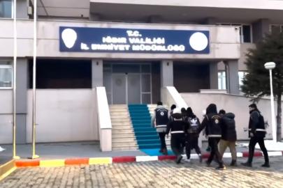 Iğdır’da 5 düzensiz göçmen yakalandı, sürücü tutuklandı
