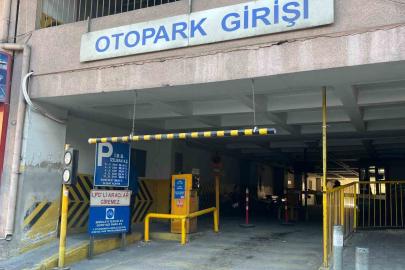 İzmir Büyükşehir’den otopark ücretlerine rekor artış