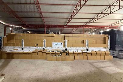 İzmir’de 12 milyon 720 bin kaçak makaron ele geçirildi