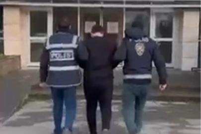 İzmir’de kesinleşmiş hapis cezasıyla aranan uyuşturucu taciri yakalandı