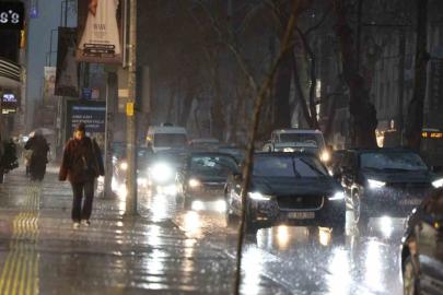 İzmir’de metrekareye 47.5 kilogram yağış düştü