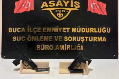 İzmir’de ruhsatsız silah operasyonunda 4 şüpheli yakalandı