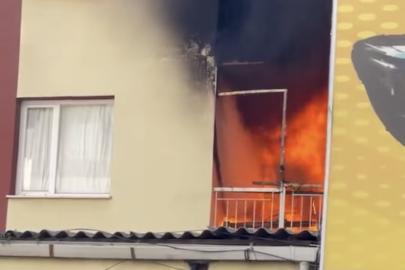 İzmir’de yangında ev alevlere teslim oldu