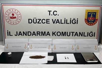 Jandarma ekipleri uyuşturucu ile mücadelesini sürdürüyor
