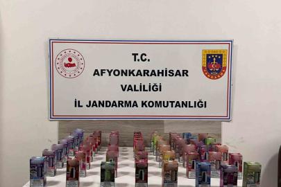 Jandarma kaçak elektronik sigara ele geçirdi