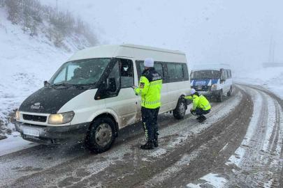 Jandarmadan sürücülere hayati uyarılar