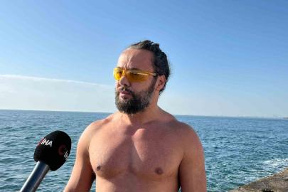 Kadıköy’de denizdeki dalgaların çarptığı 3 yüzücünün arkadaşı konuştu. "Arkadaşlarımızın amacı denize girmek değildi"