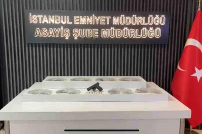 Kadıköy’de emekli öğretmeni 117 bin dolar dolandıran 4 kişi tutuklandı