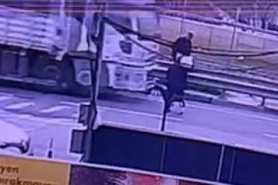 Kamyonun çarptığı 77 yaşındaki yaya hayatını kaybetti