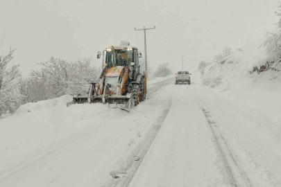 Kar alarmı: Bin 200 personel ve 354 araç sahada