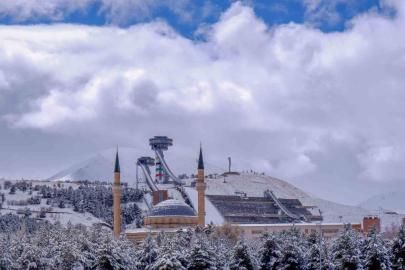 Kar aralıklı yağmaya devam edecek