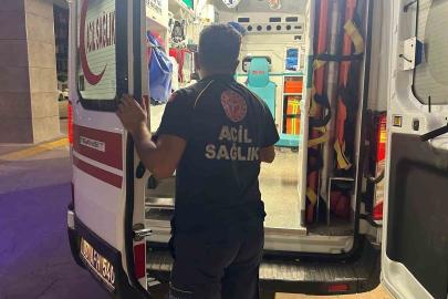 Kar temizlemek isteyen vatandaş çatıdan düştü