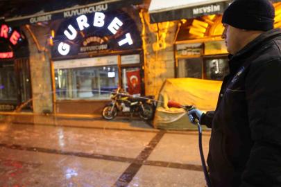 Kar yağışına karşı Tokat Belediyesi’nden etkin mücadele