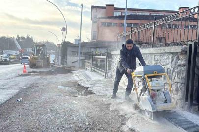 Karabük’te yol ve kaldırım seferberliği devam ediyor
