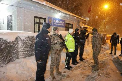 Karaburun’dan gece denetimi