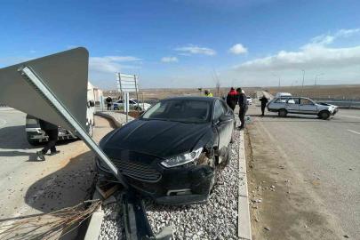 Karaman’da ters yöne giren otomobil kazaya yol açtı