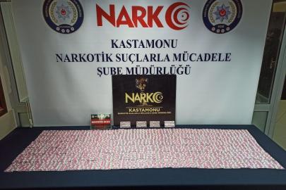 Kargo paketiyle uyuşturucu sevkiyatı yapan sanıklara hapis cezası