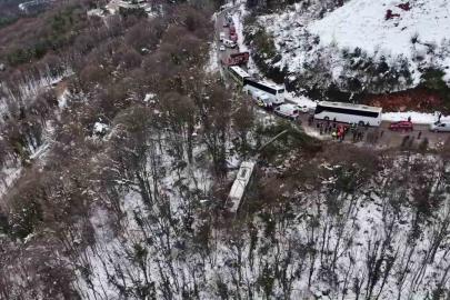 Kartepe’nin zirvesinden inerken otobüs şarampole uçtu: 22 yaralı