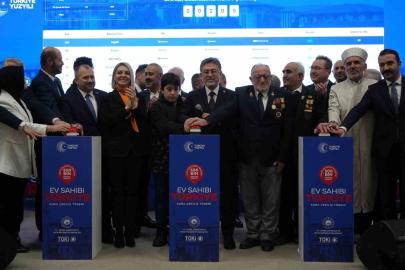 Kastamonu’da inşa edilecek 2 bin 380 konutun kuraları çekildi