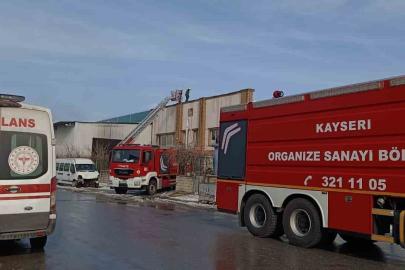 Kayseri’de korkutan fabrika yangını