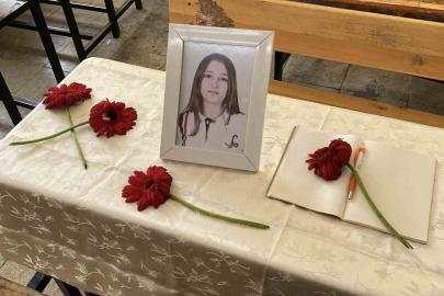 Kazada ölen küçük kız için sınıfında anı köşesi yapıldı