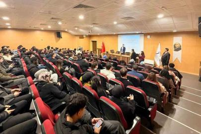 KBÜ’de kariyer planlaması ve KPSS semineri