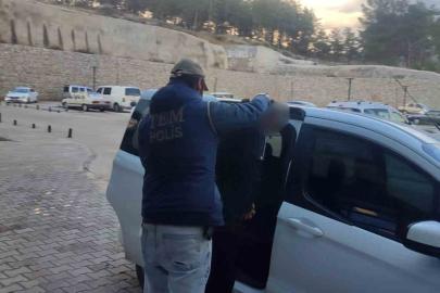 Kesinleşmiş hapis cezası bulunan FETÖ üyeleri yakalandı