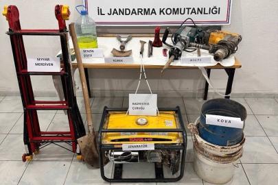 Kırıkkale’de kaçak kazı yapan 2 şahıs yakalandı