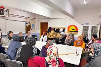 Kırsaldaki kadınlara aile içi iletişim desteği: Uzmanlar ilçe ilçe dolaşıyor