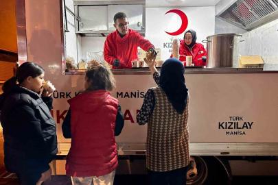 Kızılay’dan Miraç Kandili’nde 2 bin 500 kişiye ikram