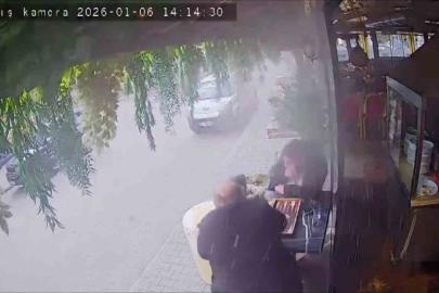Klima borusu bomba gibi patladı: Müşteriler sokağa kaçtı