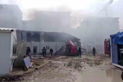 Konteyner yatakhane alevlere teslim oldu