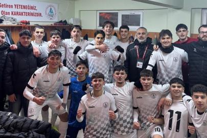 Körfez Gençlerbirliği, U-18 Ligi’nde liderliğe yükseldi