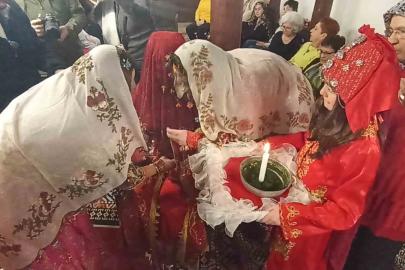 Kütahya’da "Geleneksel Kına" geleneği yeniden hayat buldu