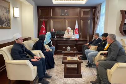 Macar kadın Kur’an-ı Kerim’den etkilenerek Müslüman oldu