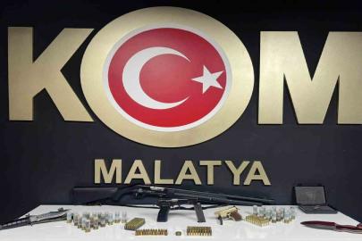 Malatya’da kaçak silah operasyonu: 4 gözaltı