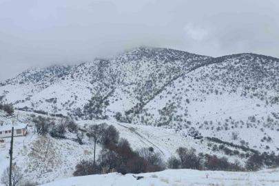 Malatya’da kırsal kesimlerde kar etkili oluyor