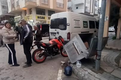 Manavgat’ta kamyonet ile motosiklet çarpıştı: 1 yaralı