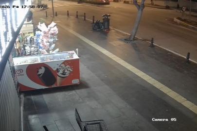 Manavgat’ta motosikletin çarptığı yaya ağır yaralandı