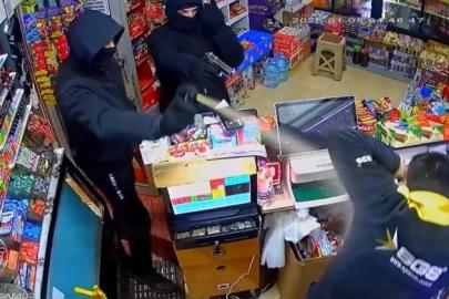 Market sahibine dehşeti yaşatan gaspçılar tutuklandı