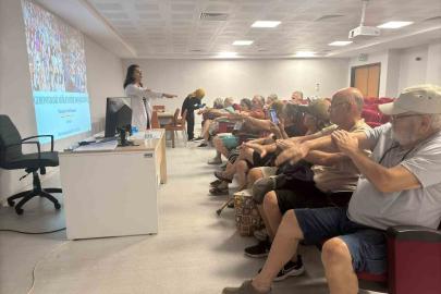 Marmaris Devlet Hastanesi’nde gerontoloji atölyesi başladı